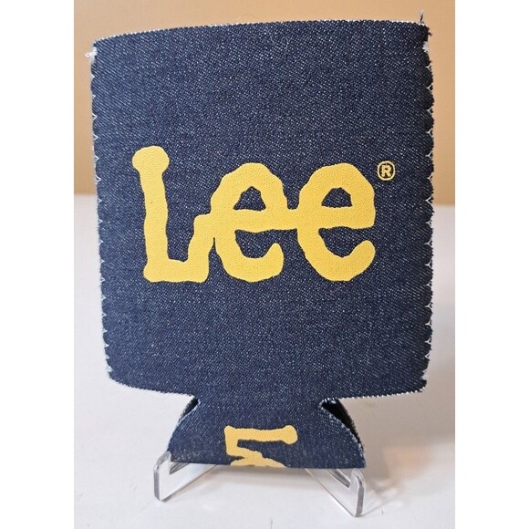 Lee Jeans NEW Coozie Insulation Drinks Beer Collectible Souvenir Vacation - Picture 2 of 2